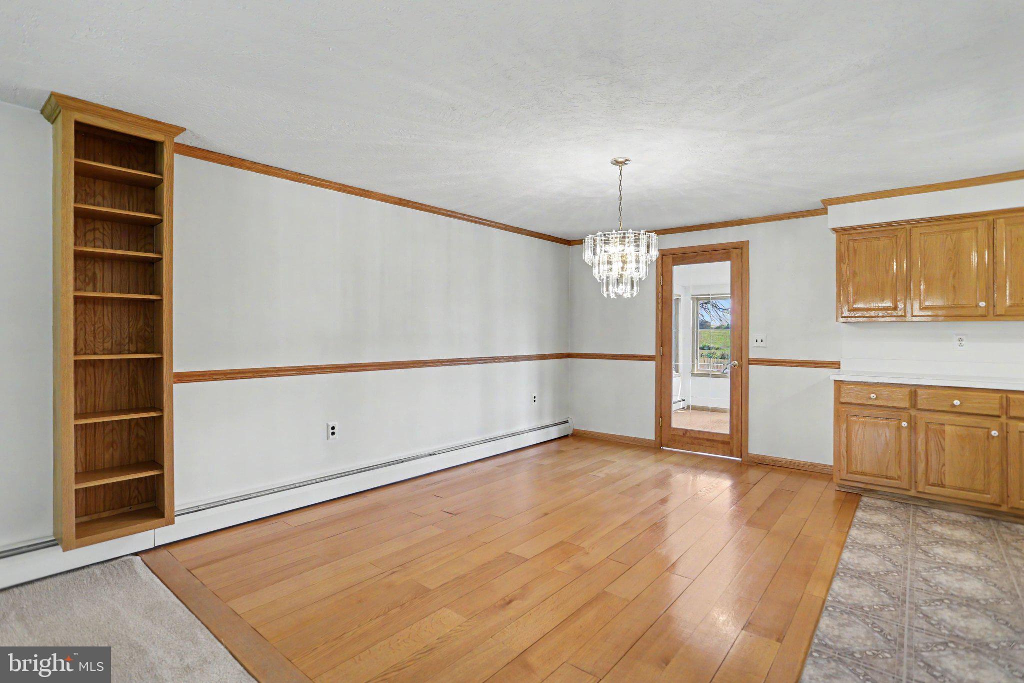 2715 Reservoir Road Spring Grove, PA 17362 - Photo 7 of 32 Gallery Image 7