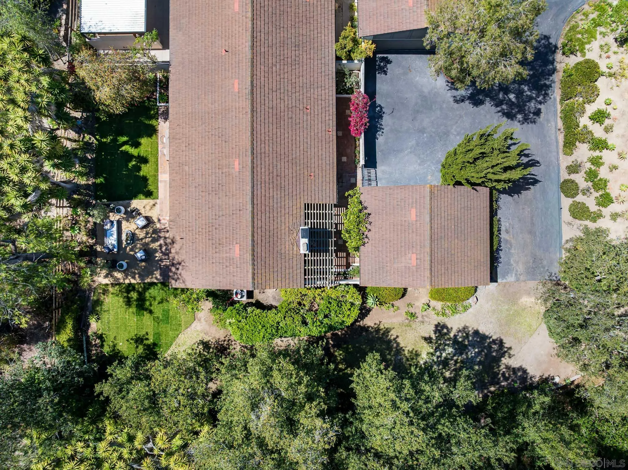 16902 Via De Santa Fe, Unit 7 Rancho Santa Fe, CA 92091 - Photo 38 of 41