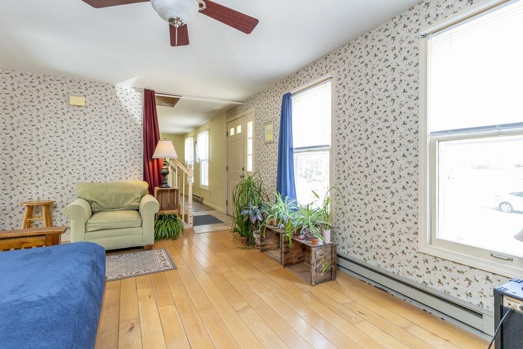 42 Prince Road Southbridge, MA 01550 - Photo 3 of 19