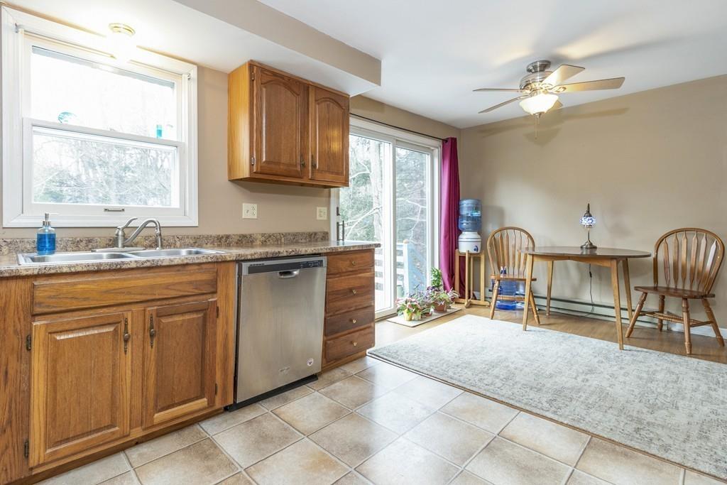 42 Prince Road Southbridge, MA 01550 - Photo 6 of 19