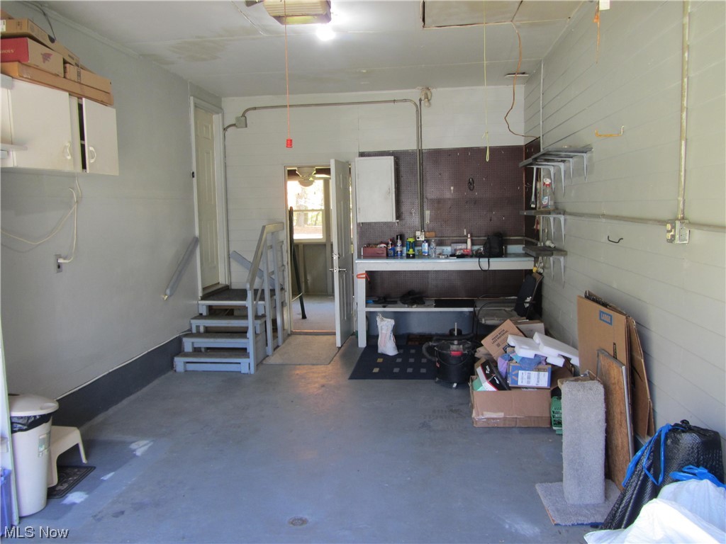 969 Keefer Road Girard, OH 44420 - Photo 20 of 26 1 Car garage