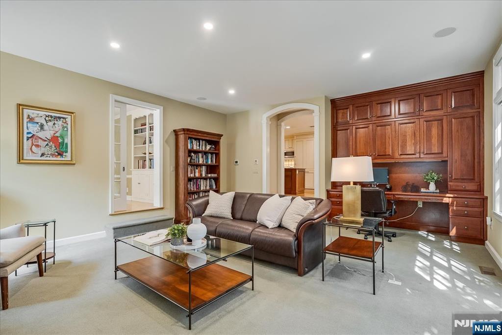 14 Kenneth Road Montclair, NJ 07043 - Photo 7 of 40