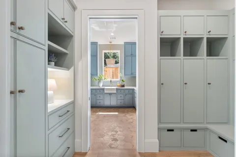 $3,275,000 | 6243 Briar Rose Drive, Houston, TX 77057