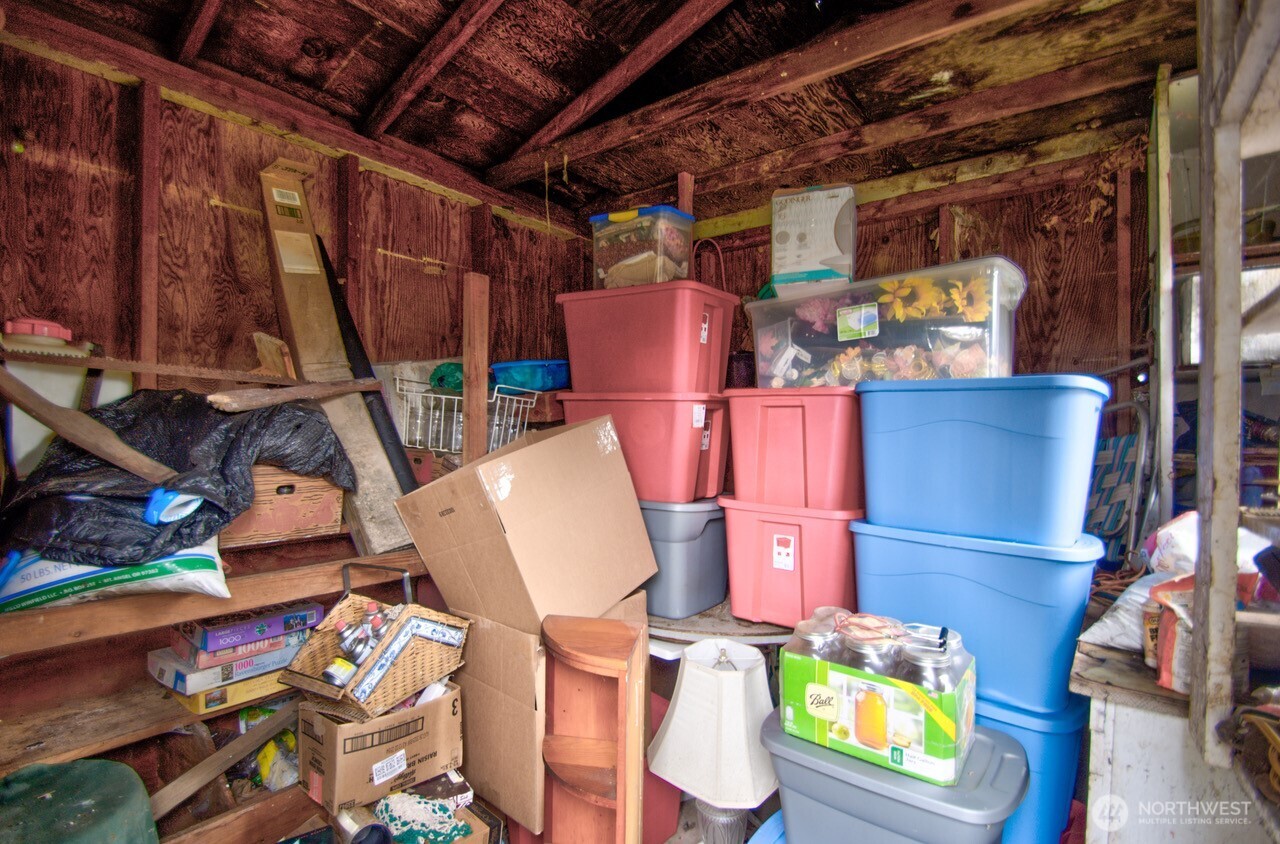 236 Tryon Road Onalaska, WA 98570 - Photo 23 of 40 a view of a room with wooden floor