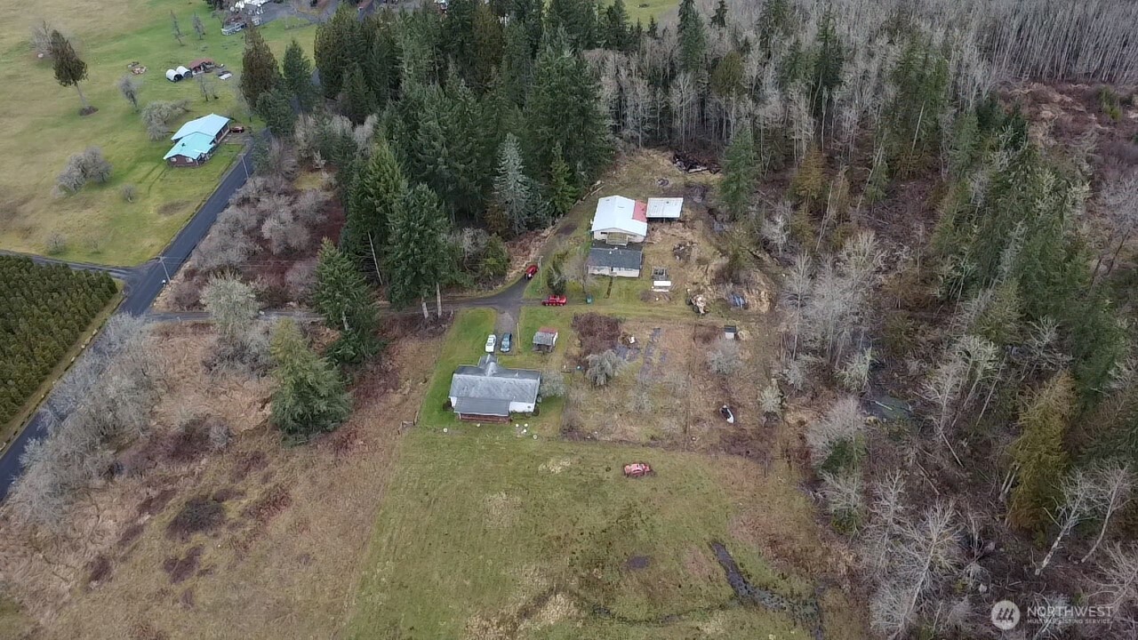 236 Tryon Road Onalaska, WA 98570 - Photo 9 of 40 a view of a back yard