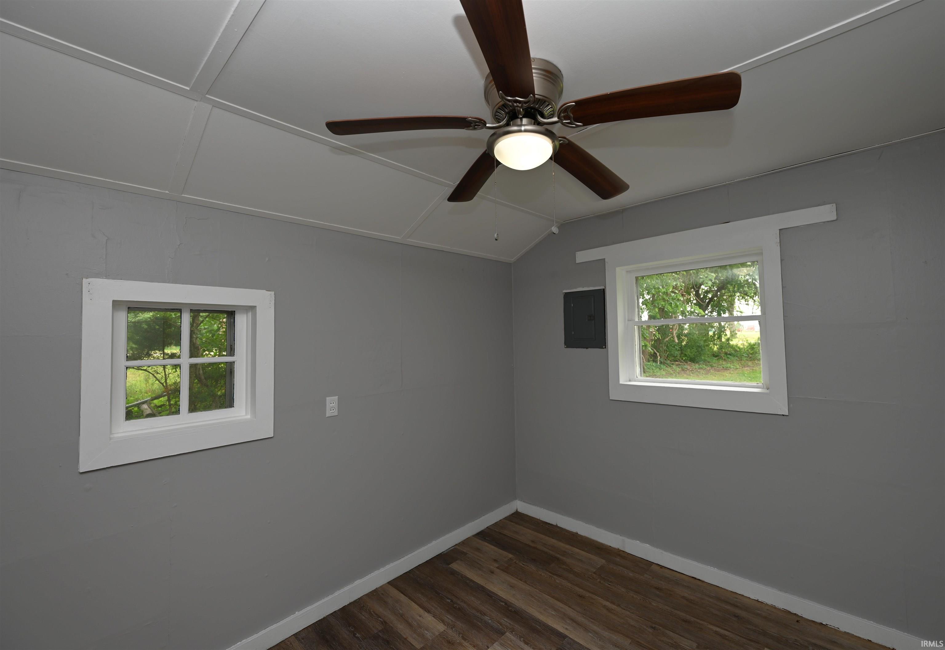 319 West 13th Street Winamac, IN 46996 - Photo 15 of 23