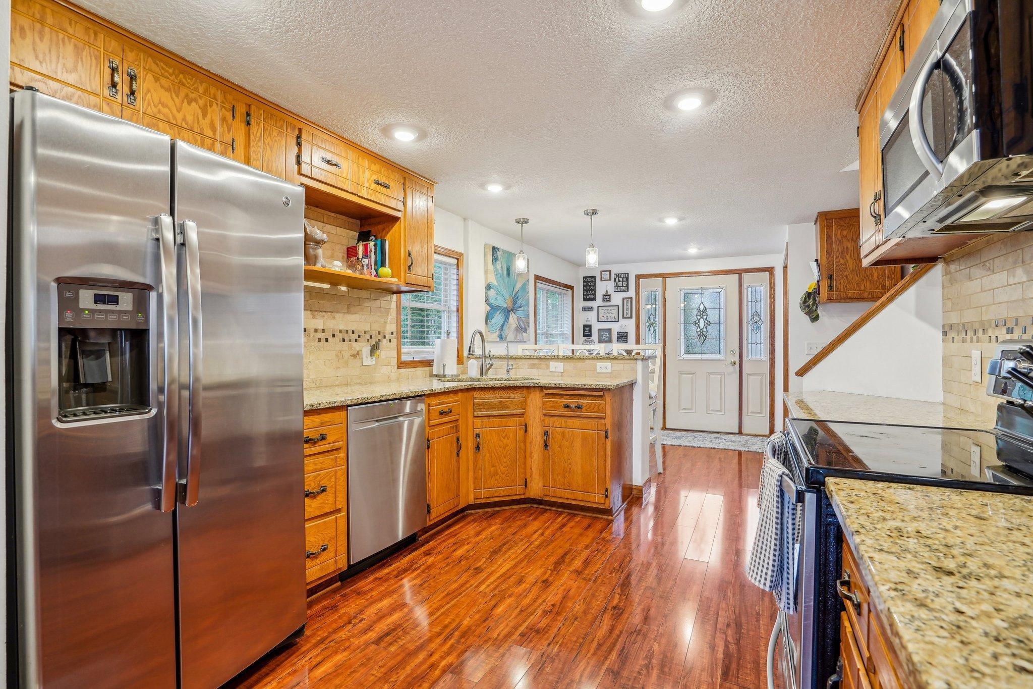 6224 Red Oak Road Mound, MN 55364 - Photo 5 of 31