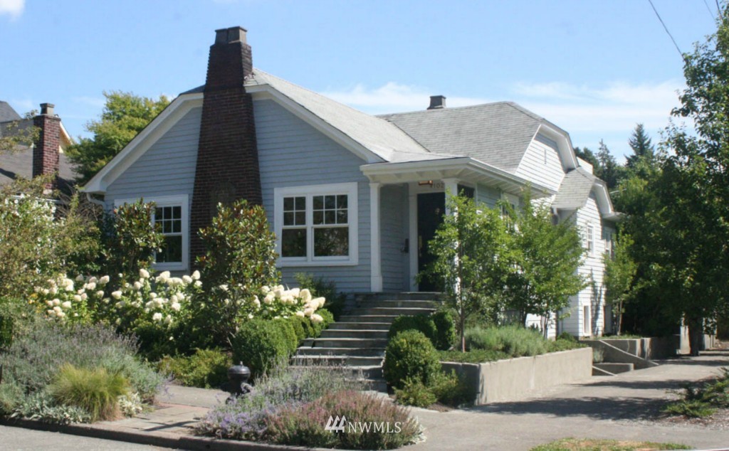 4102 Midvale Avenue North Seattle, WA 98103 - Photo 1 of 14 Gallery Image 1