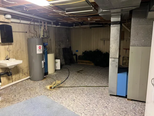 $184,500 | 207 Western Avenue, Madison, MN 56256