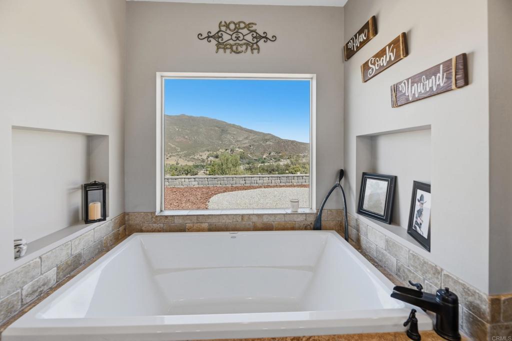 1457 Star Valley Road Alpine, CA 91901 - Photo 17 of 72 Gallery Image 17