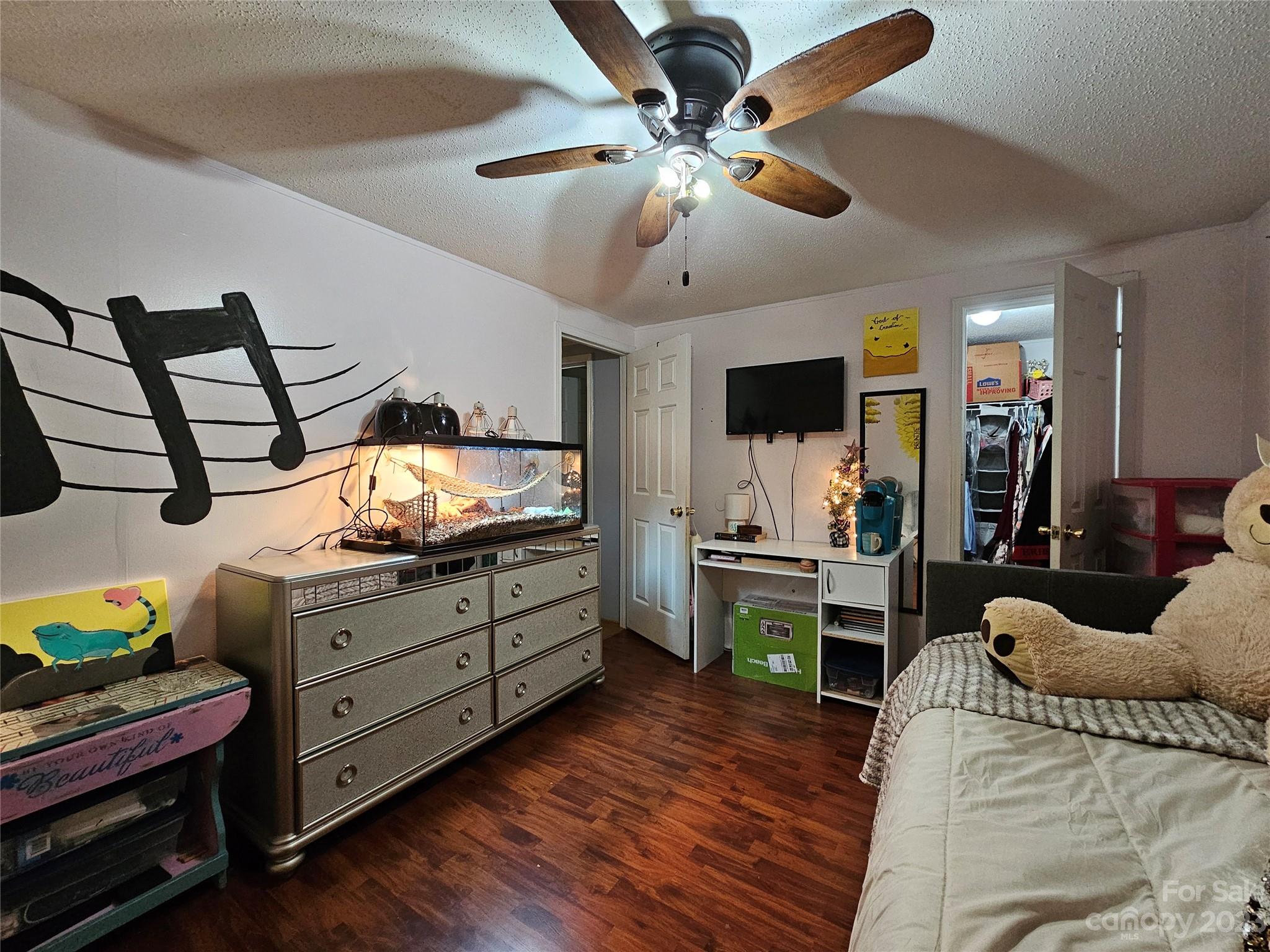 290 Long Street Rutherfordton, NC 28139 - Photo 20 of 23 a living room with furniture and flat screen tv