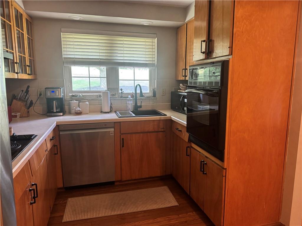 257 Johnston Road Pittsburgh, PA 15241 - Photo 4 of 19
