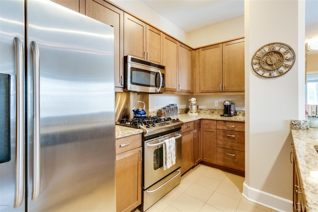 27 Library Street Northeast, Unit 302 Grand Rapids, MI 49503 - Photo 3 of 27