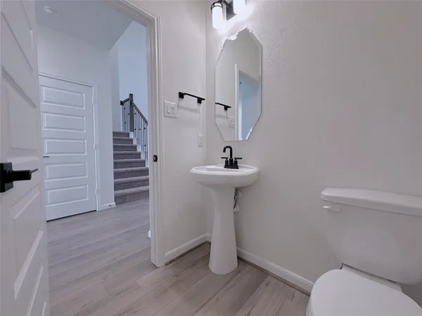 $2,990 | 25630 Moreleigh Street, Katy, TX 77493