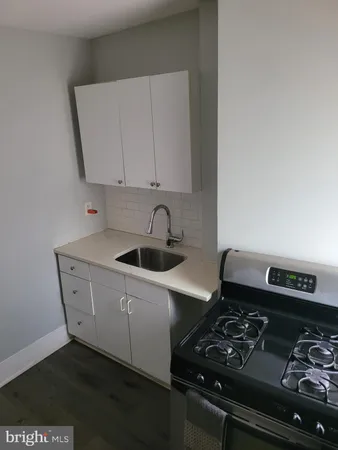 $1,100 | 2449 Barclay Street, Unit 2, Baltimore, MD 21218