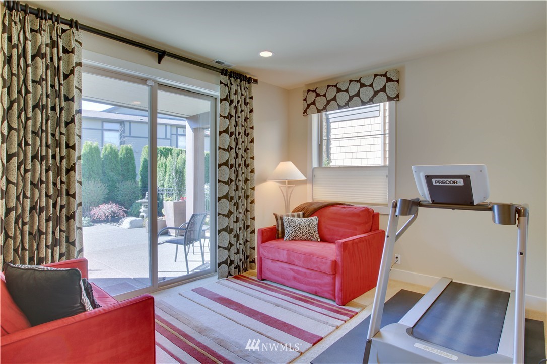 1223 North 42nd Place Renton, WA 98056 - Photo 18 of 25