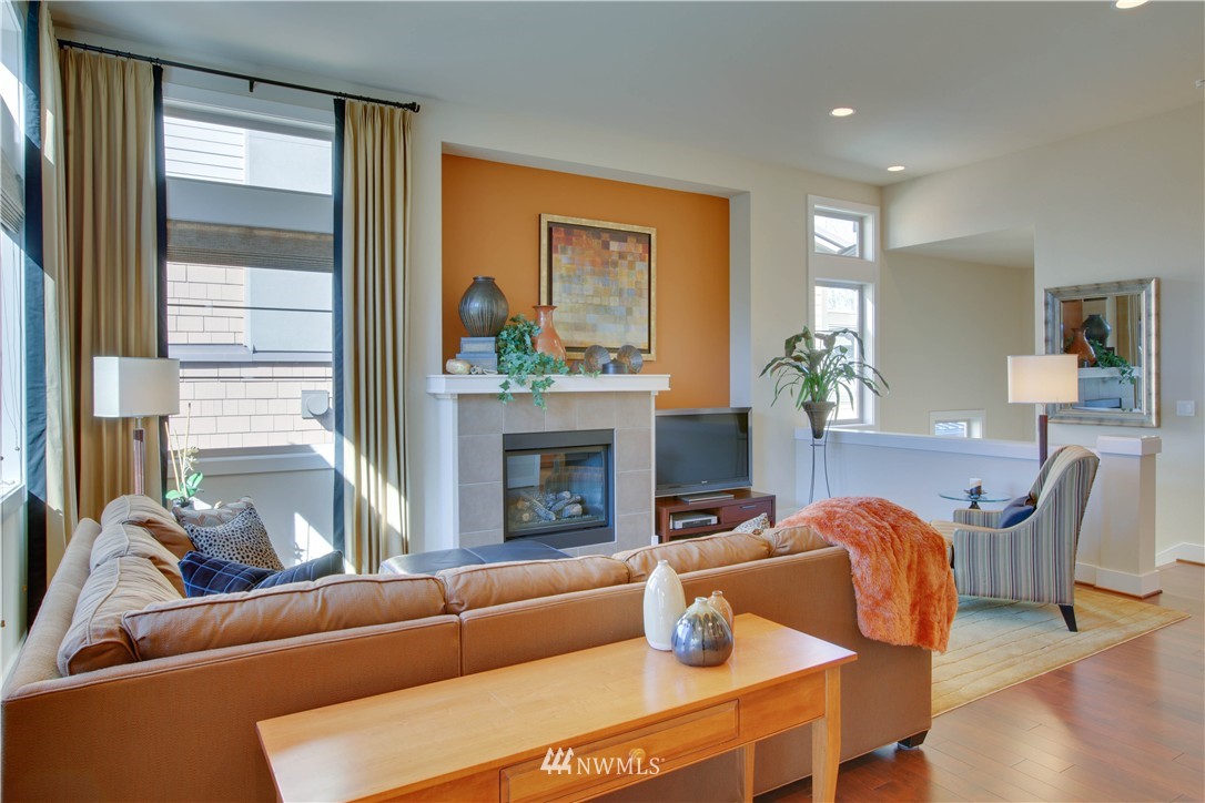 1223 North 42nd Place Renton, WA 98056 - Photo 6 of 25