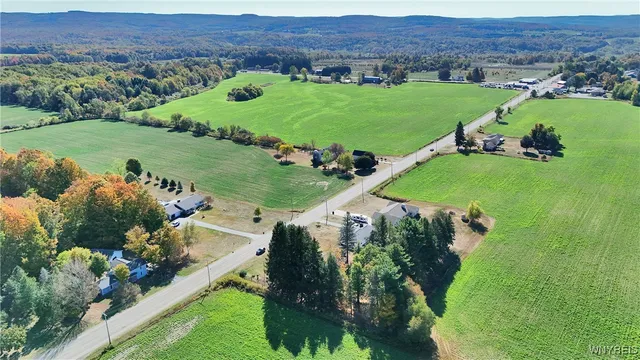 $305,000 | 218 Vaughn Street, Springville, NY 14141