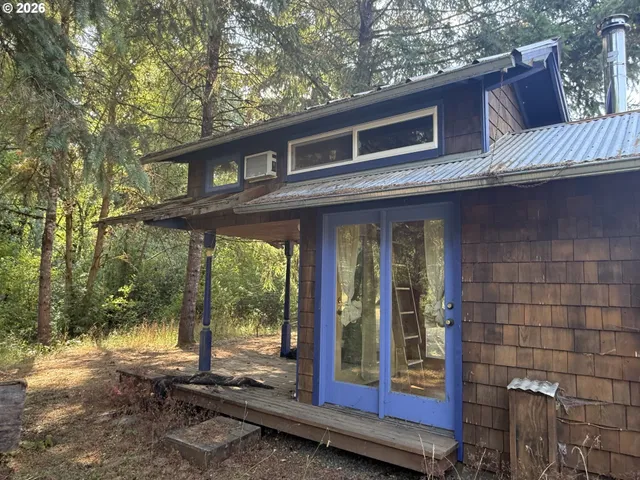 $697,000 | 24496 McCain Road, Monroe, OR 97456