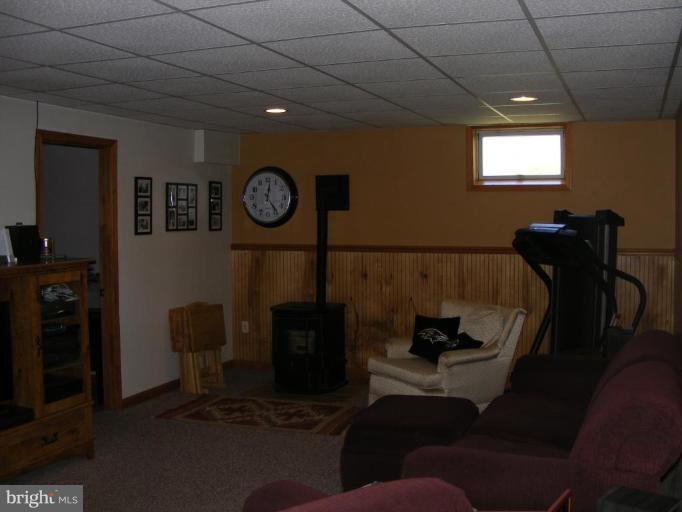 615 West Pearl Street Rising Sun, MD 21911 - Photo 17 of 27 Family Room