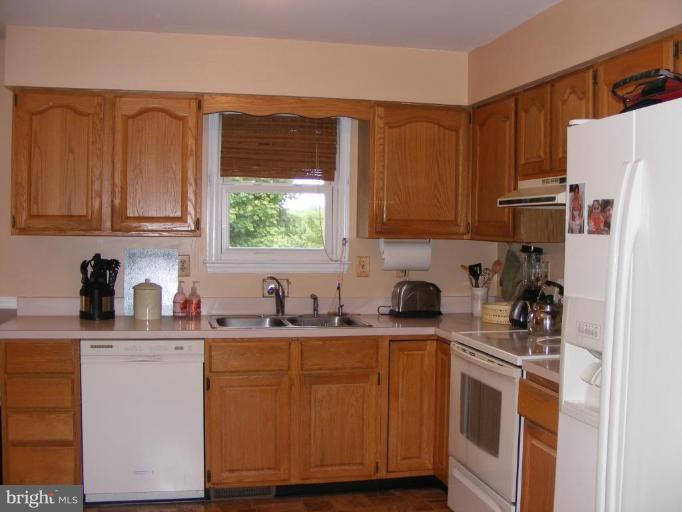 615 West Pearl Street Rising Sun, MD 21911 - Photo 8 of 27 Kitchen #2