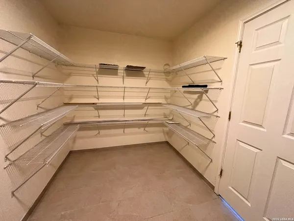 a view of walk in closet