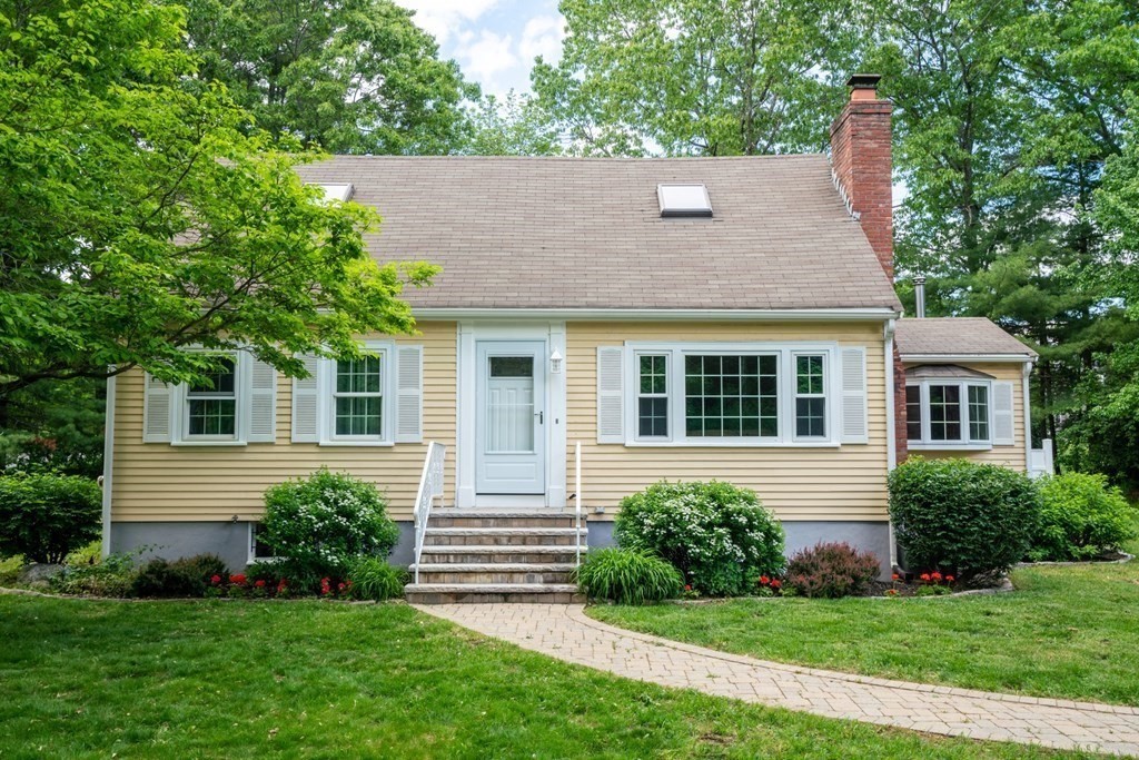578 North Road Sudbury, MA 01776 - Photo 1 of 28 Gallery Image 1