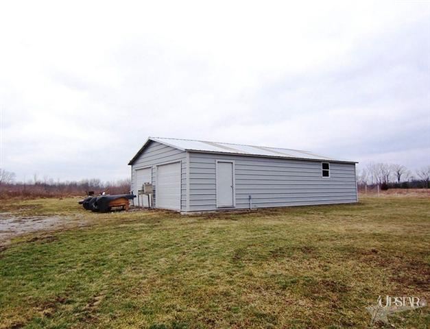 12614 Aboite Road Roanoke, IN 46783 - Photo 13 of 13 Gallery Image 13