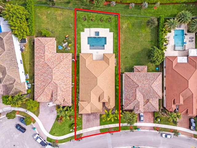 $1,165,000 | 8750 South Miralago Way, Parkland, FL 33076