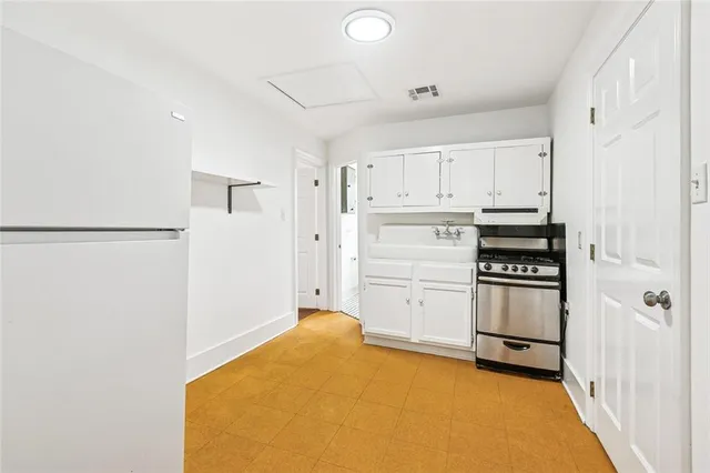 $1,100 | 1502 North Derbigny Street, New Orleans, LA 70116