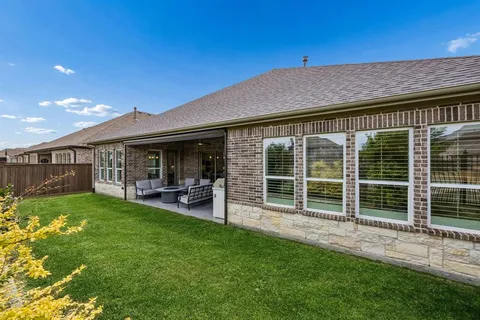 $925,000 | 8113 Isle Of Skye, The Colony, TX 75056