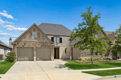 $925,000 | 8113 Isle Of Skye, The Colony, TX 75056