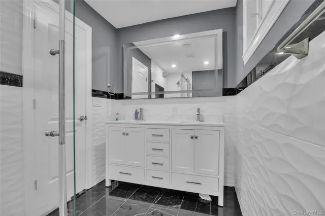 $1,599,000 | 858 Prescott Street, Valley Stream, NY 11580