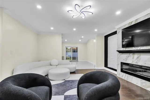 $1,599,000 | 858 Prescott Street, Valley Stream, NY 11580