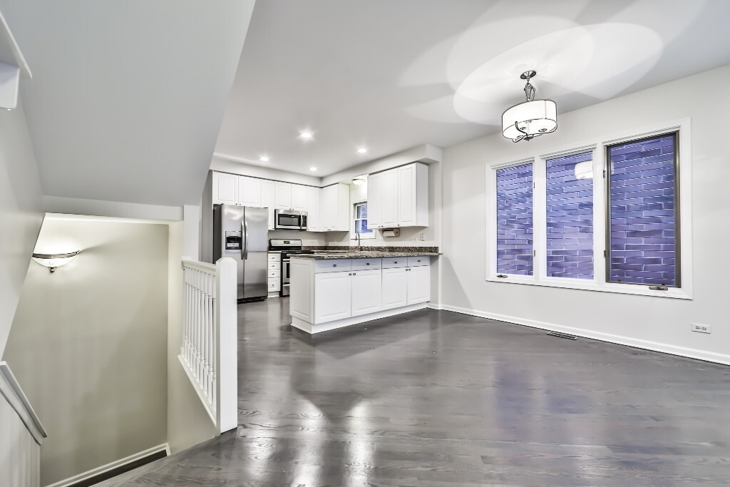 3230 North Seminary Avenue, Unit 1 Chicago, IL 60657 - Photo 6 of 20