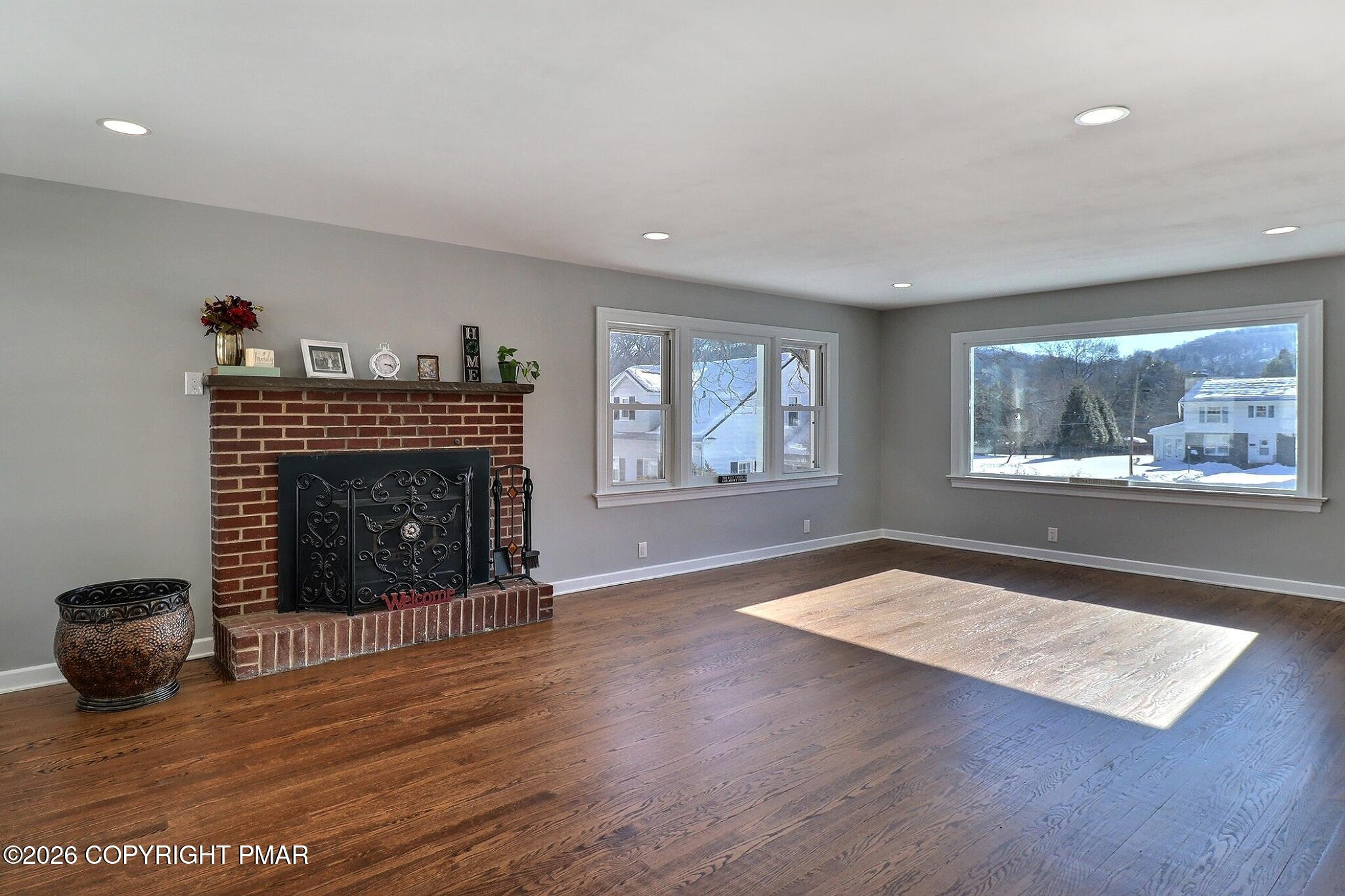 230 Colbert Street Stroudsburg, PA 18360 - Photo 14 of 43 Family Room