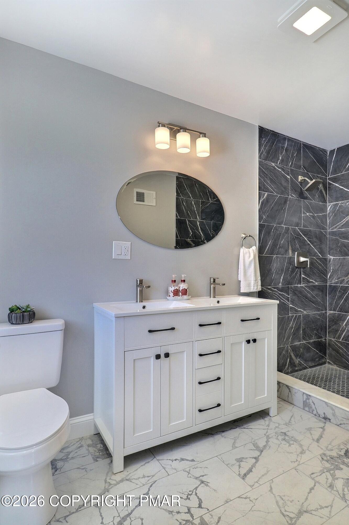 230 Colbert Street Stroudsburg, PA 18360 - Photo 26 of 43 Primary Bathroom