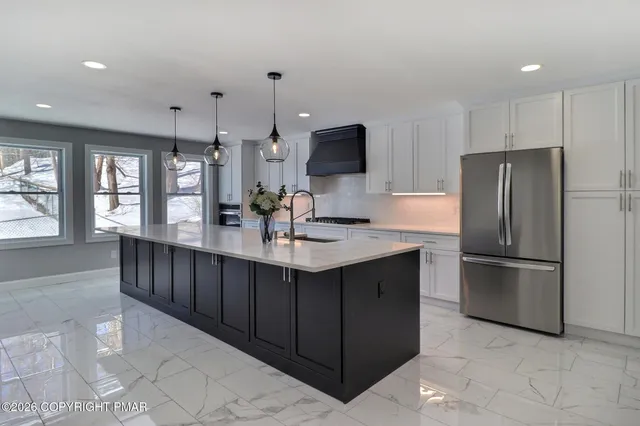 $489,800 | 230 Colbert Street, Stroudsburg, PA 18360