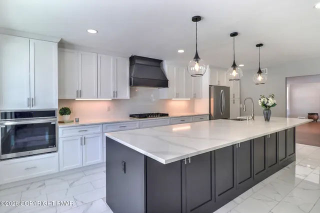 $489,800 | 230 Colbert Street, Stroudsburg, PA 18360