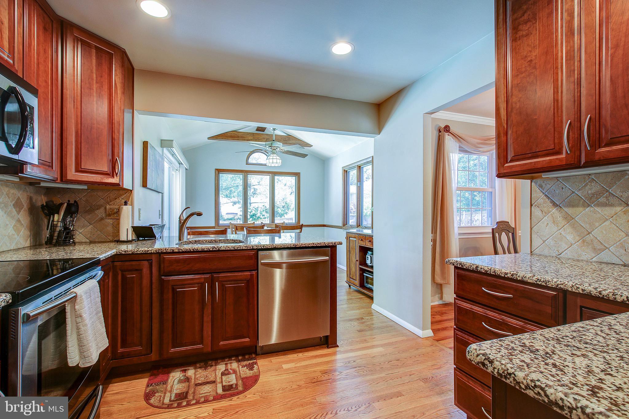12113 Bayswater Road Gaithersburg, MD 20878 - Photo 14 of 45 Gallery Image 14