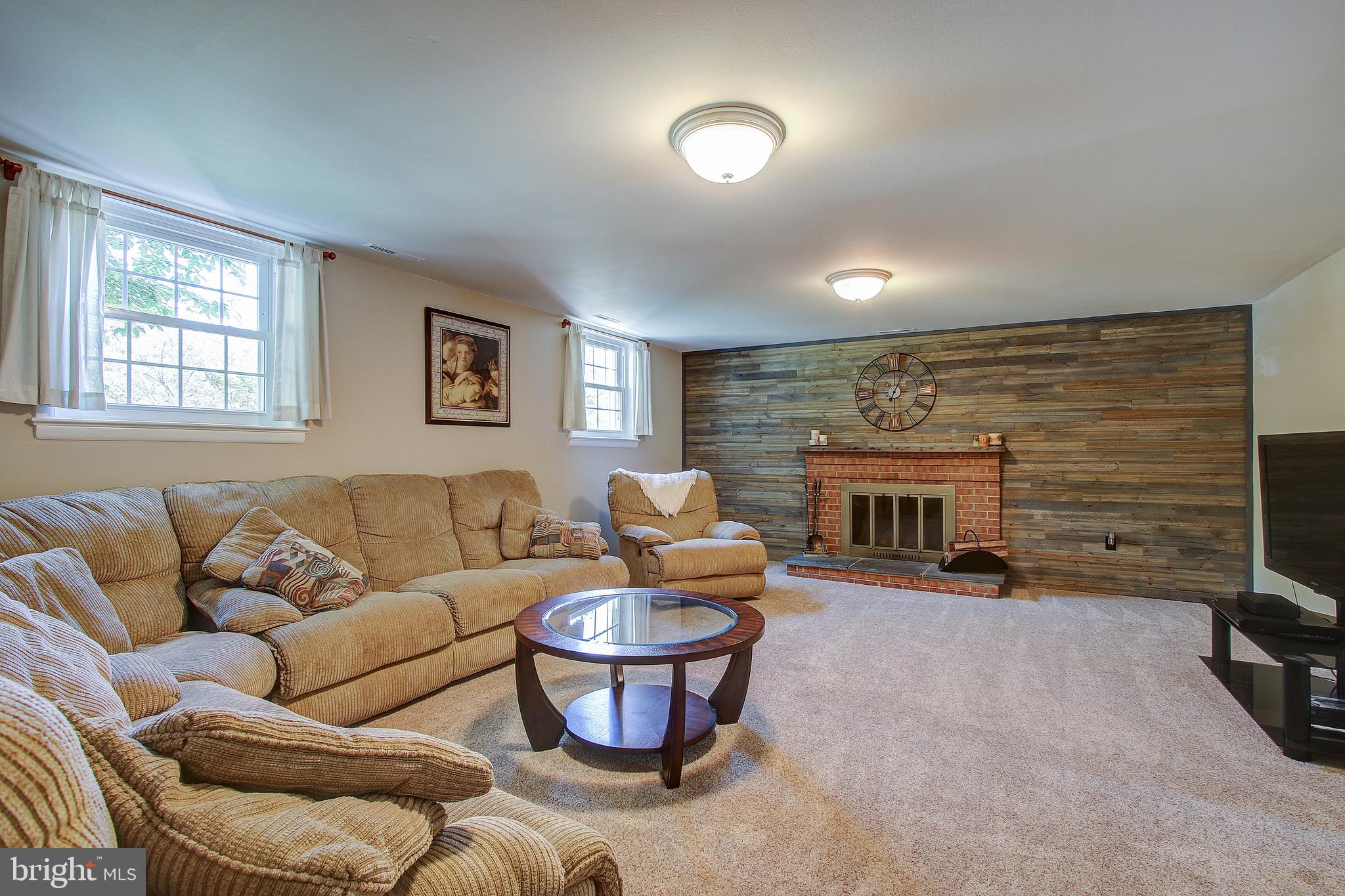 12113 Bayswater Road Gaithersburg, MD 20878 - Photo 34 of 45 Gallery Image 34
