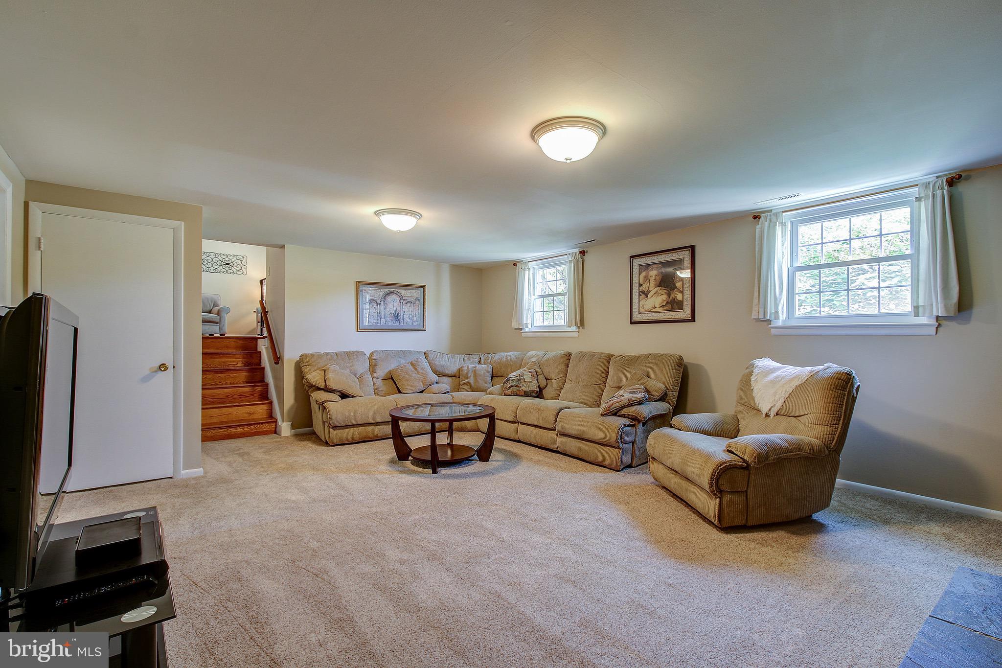 12113 Bayswater Road Gaithersburg, MD 20878 - Photo 36 of 45 Gallery Image 36