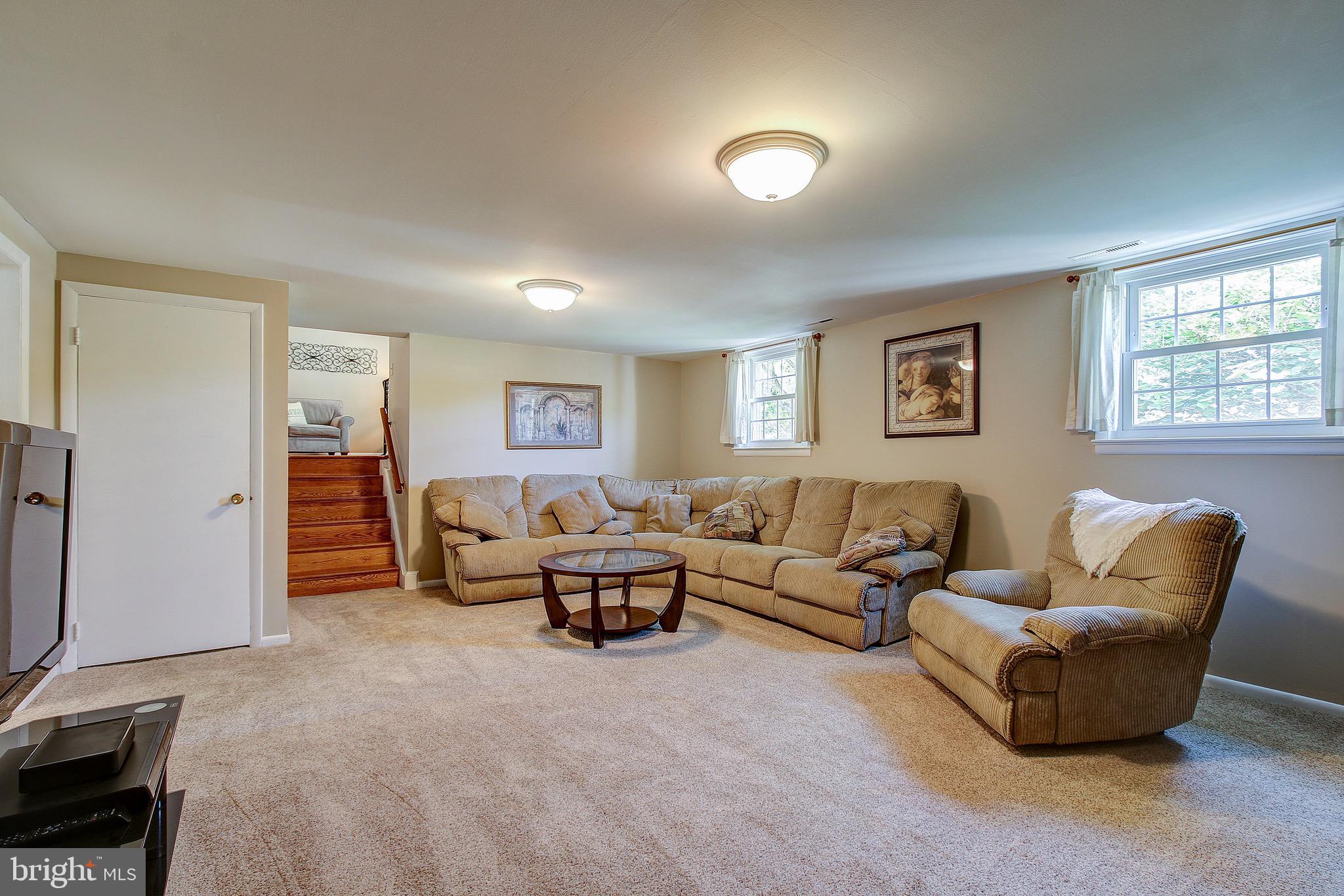 12113 Bayswater Road Gaithersburg, MD 20878 - Photo 37 of 45 Gallery Image 37