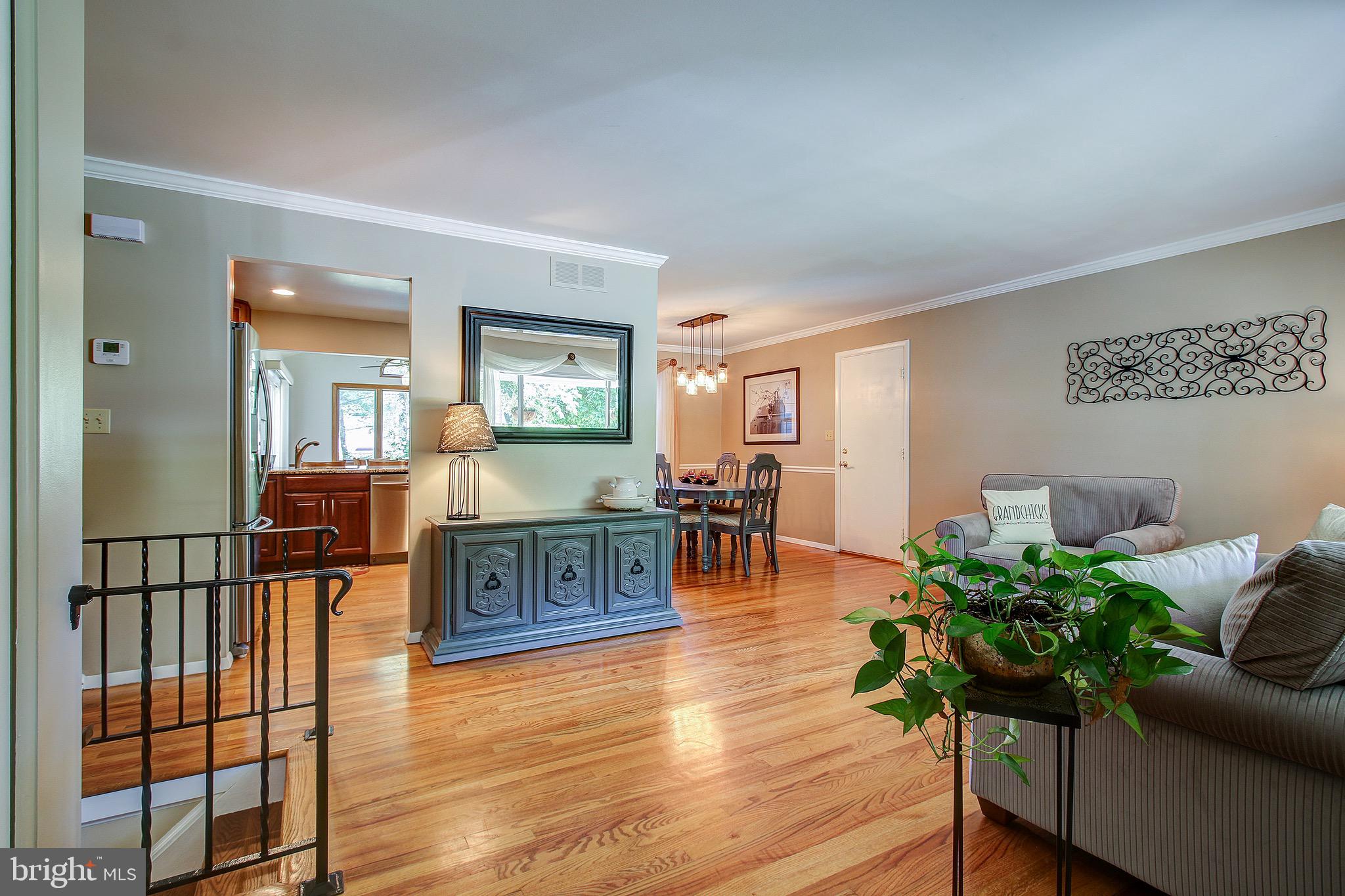 12113 Bayswater Road Gaithersburg, MD 20878 - Photo 5 of 45 Gallery Image 5
