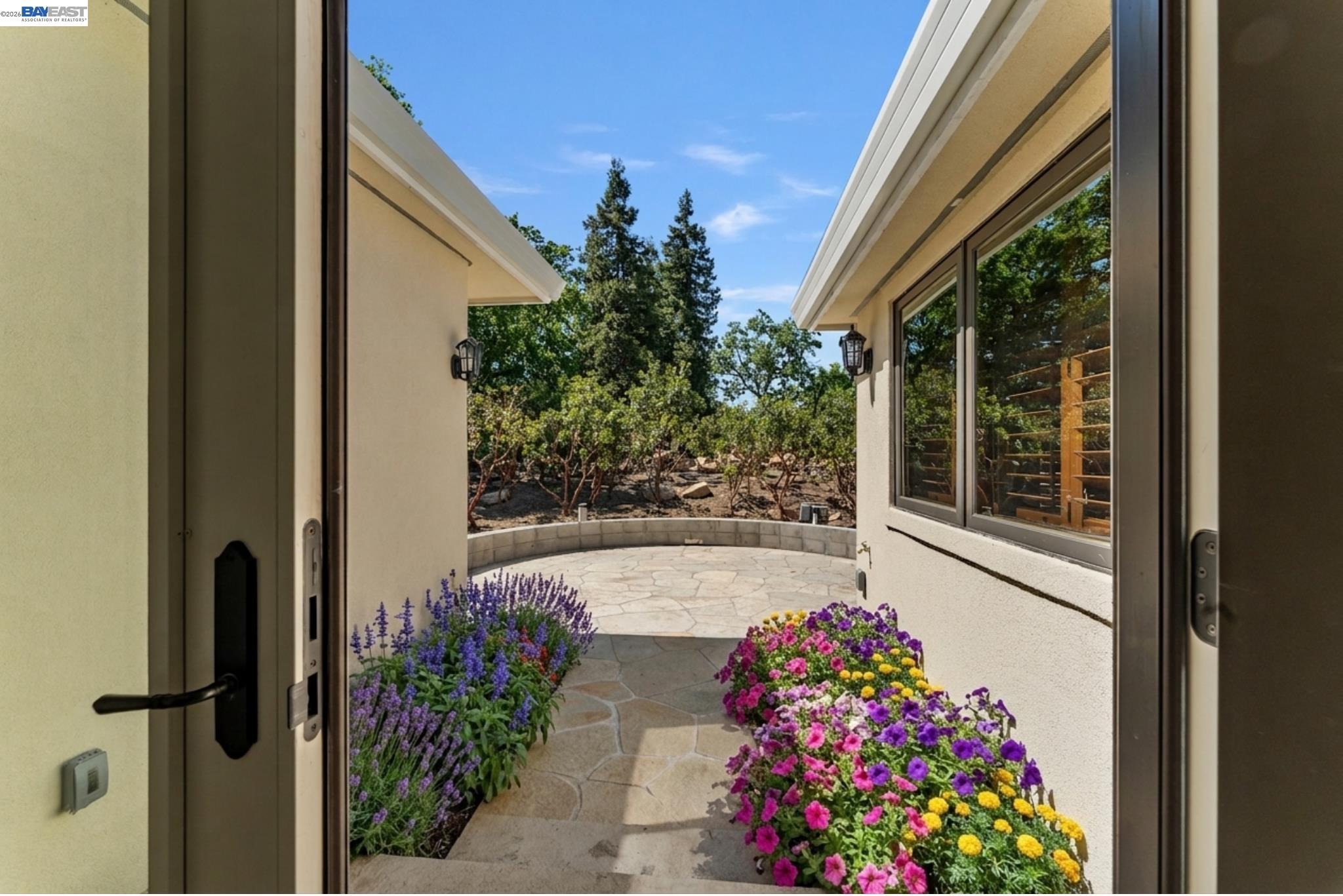 1080 Finley Road Pleasanton, CA 94588 - Photo 19 of 84 Gallery Image 19