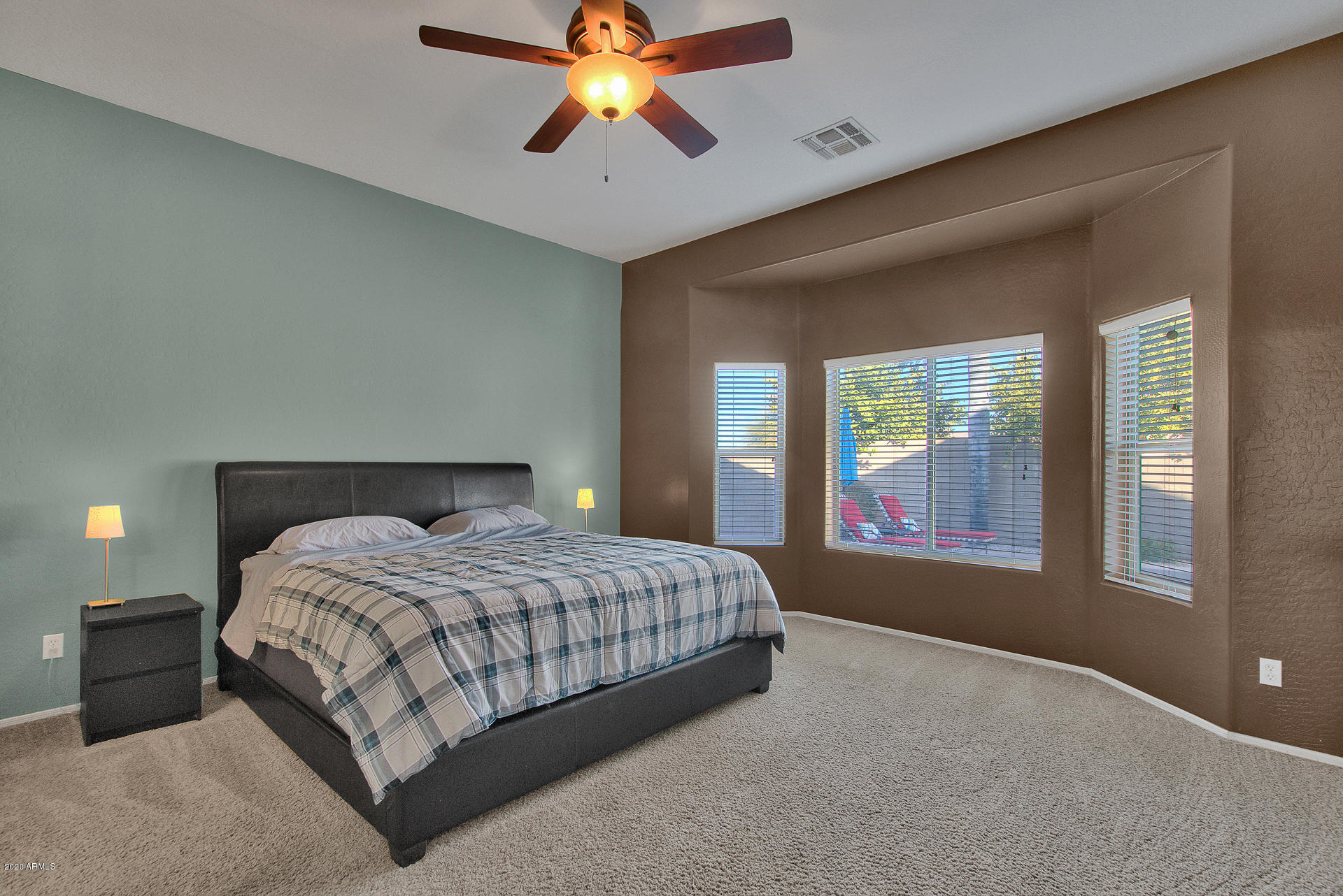 598 East Ranch Road Gilbert, AZ 85296 - Photo 25 of 35 27