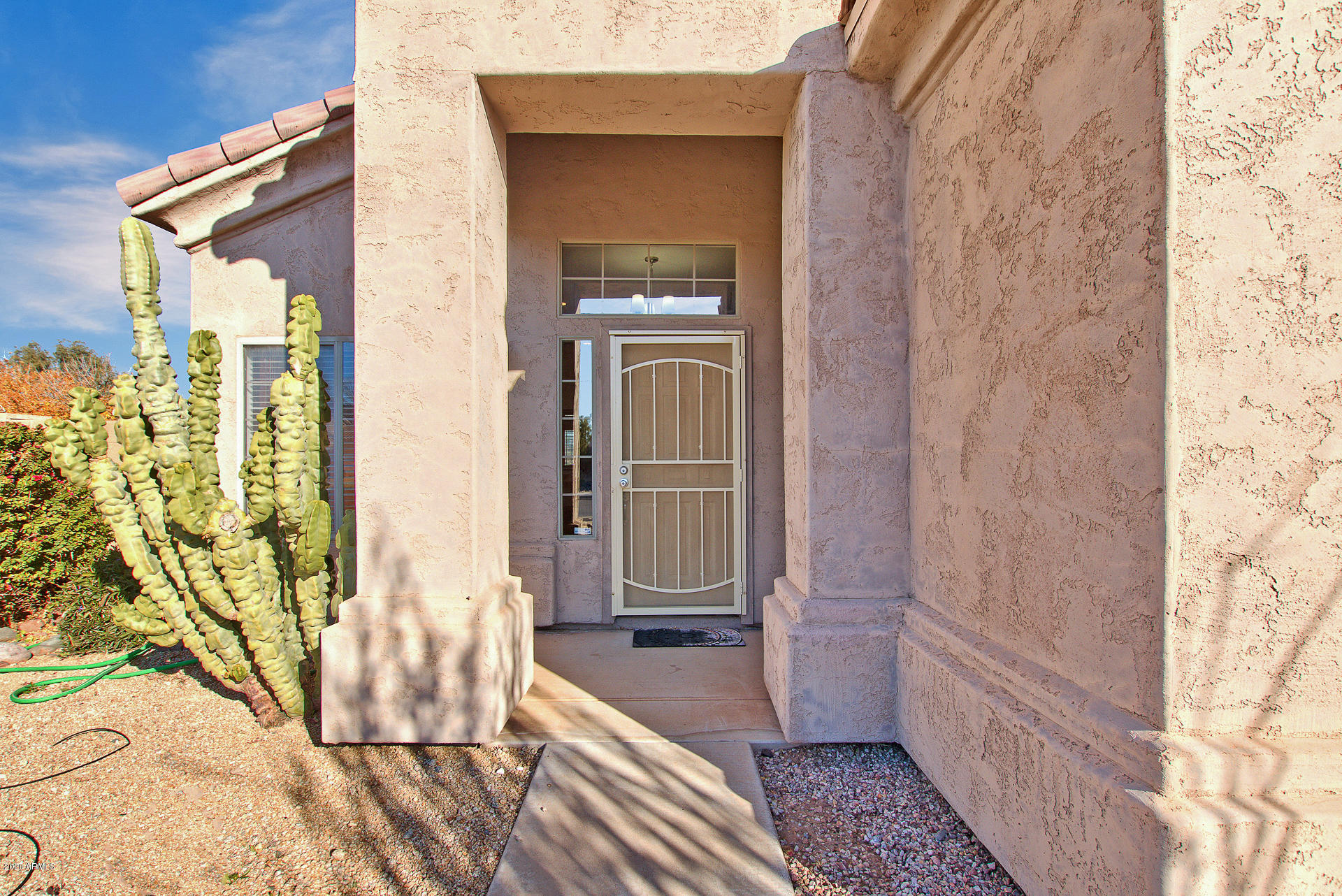 598 East Ranch Road Gilbert, AZ 85296 - Photo 3 of 35 05