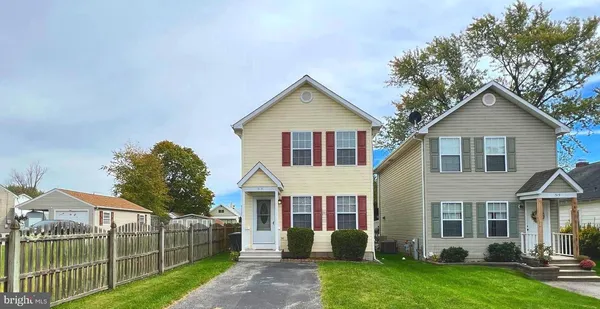 $2,450 | 513 Willow Avenue, Westminster, MD 21157
