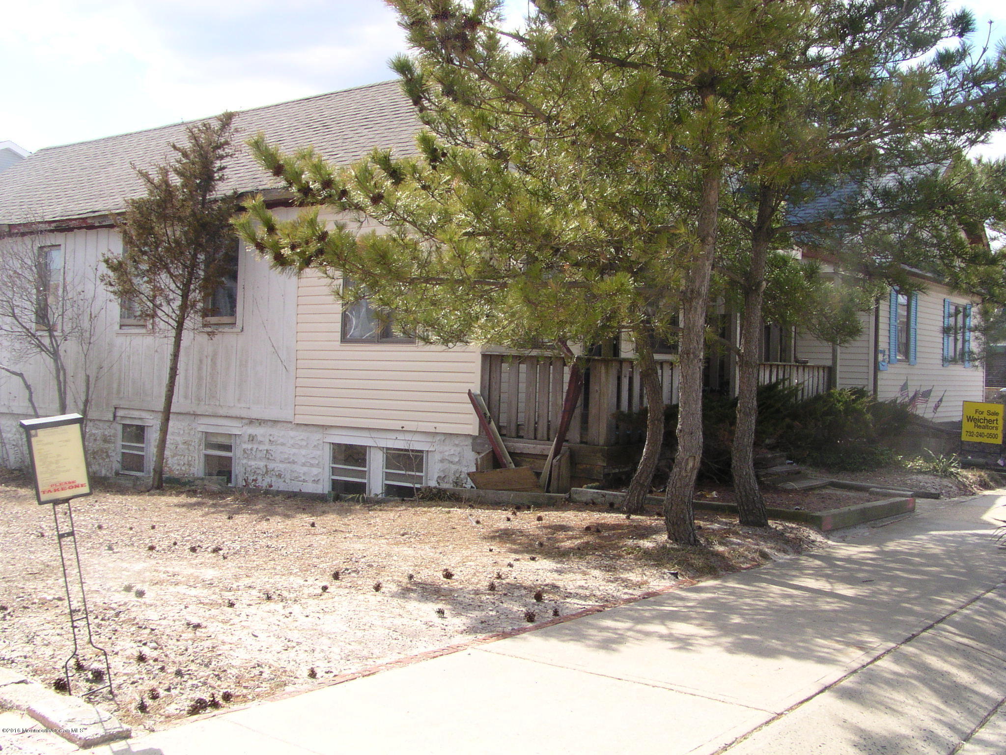 25 Decatur Avenue Seaside Park, NJ 08752 - Photo 3 of 14 P1010163