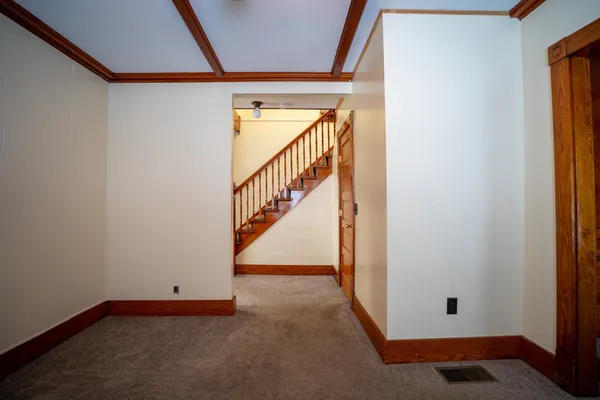 $199,000 | 115 Green Street, St. Johnsbury, VT 05819
